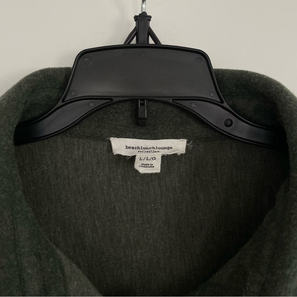 beachlunchlounge Dark Green Utility Shacket Jacket with Front Flap Pockets - Picture 5 of 8